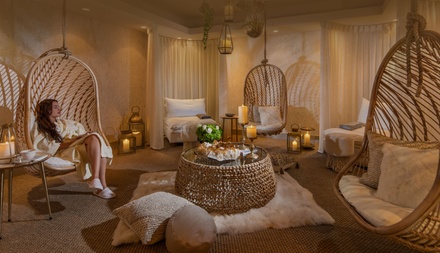 60-Minute Deep Tissue Massage + Amenities Day Pass - K’Alma Spa at Hotel Victor South Beach