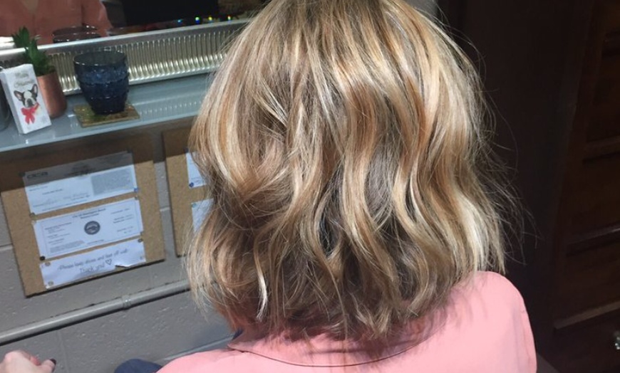 Image 5: Make ‘Good Hair Day’ Your New Normal with Partial Blonding & Blowdry