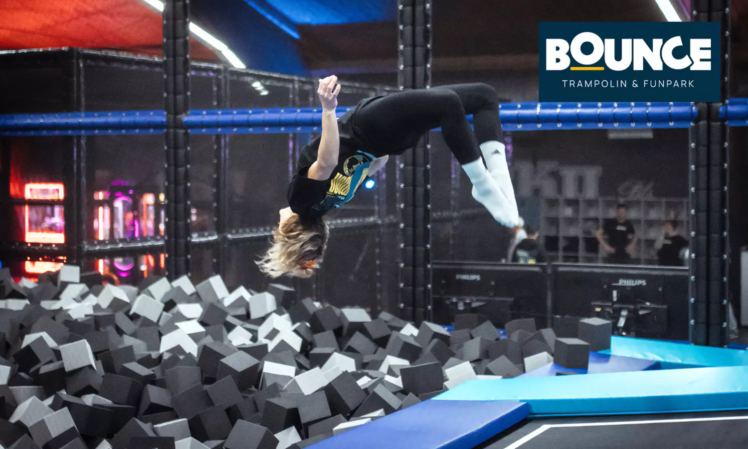 180 Min. Sprungzeit - Erlebe Action pur im BOUNCE Trampolin & Funpark