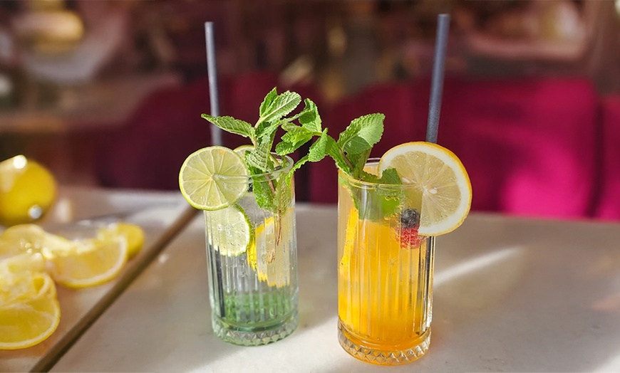 Image 9: Kulinarisches Frühstück nach Wahl in stilvoller Umgebung