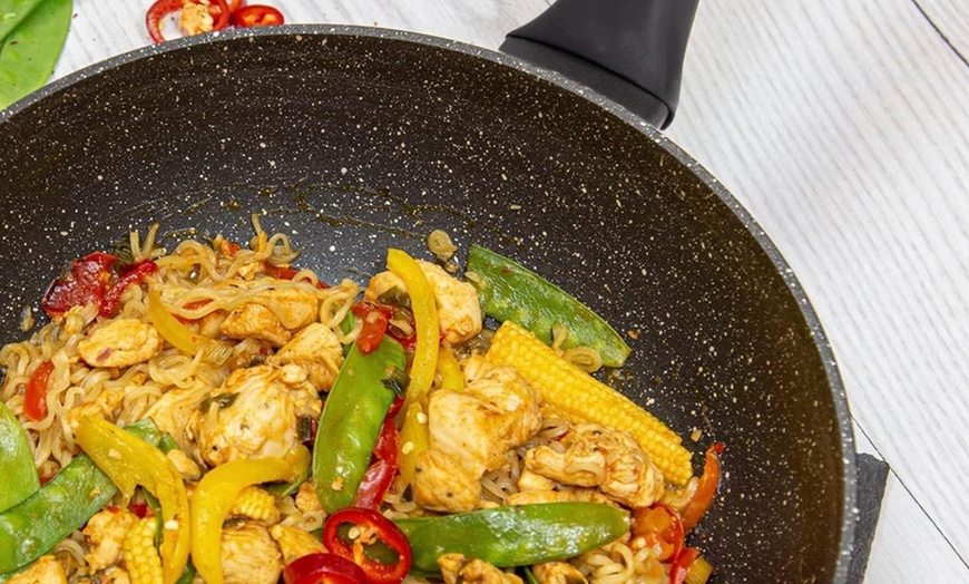 Image 5: Poêle wok Royalty Line