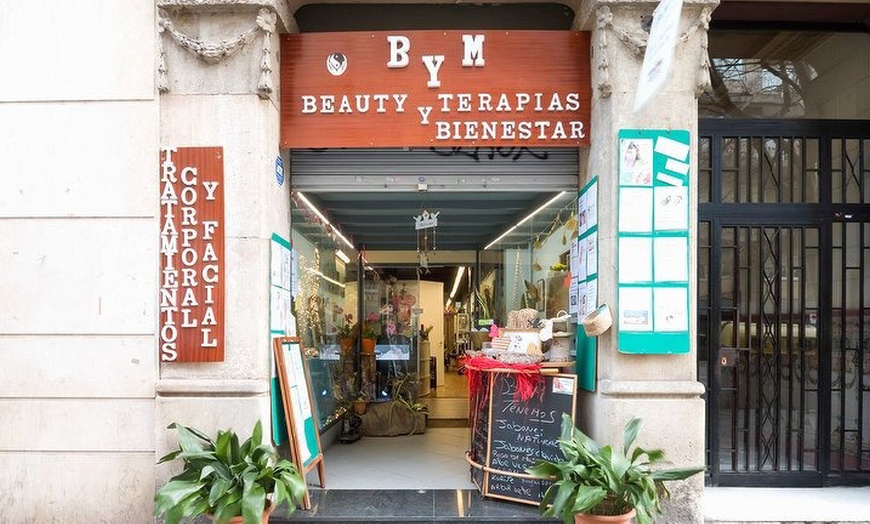 Image 7: Masajes corporales sueco, neurosedante y técnicas orientales  