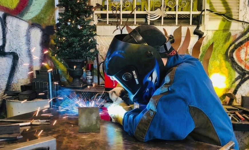 Image 4: 90-Min Hands-On Welding or Plasma Cutting Metalworking Class