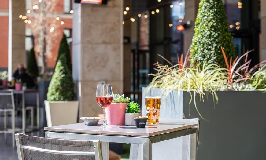 Image 18: Deluxe Asian Pan Afternoon Tea and Prosecco - 4stars Holiday Inn Hotel