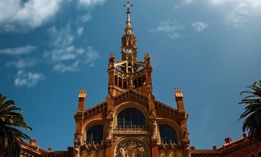 Image 4: Explora los rincones más icónicos y captura el momento: sesión fotográfica por Barcelona para 1, 2 o 3 personas