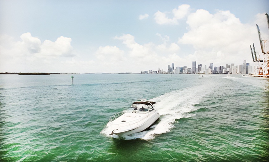 Image 3: 2–4 Hr Private 50 ft Luxury Yacht Rental or 4-Hour Night Party Yacht