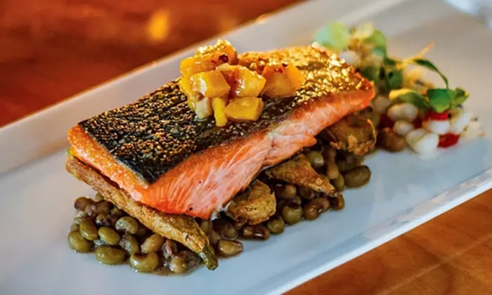 Three Course Dinner With Cocktails & A Live Drag Show!