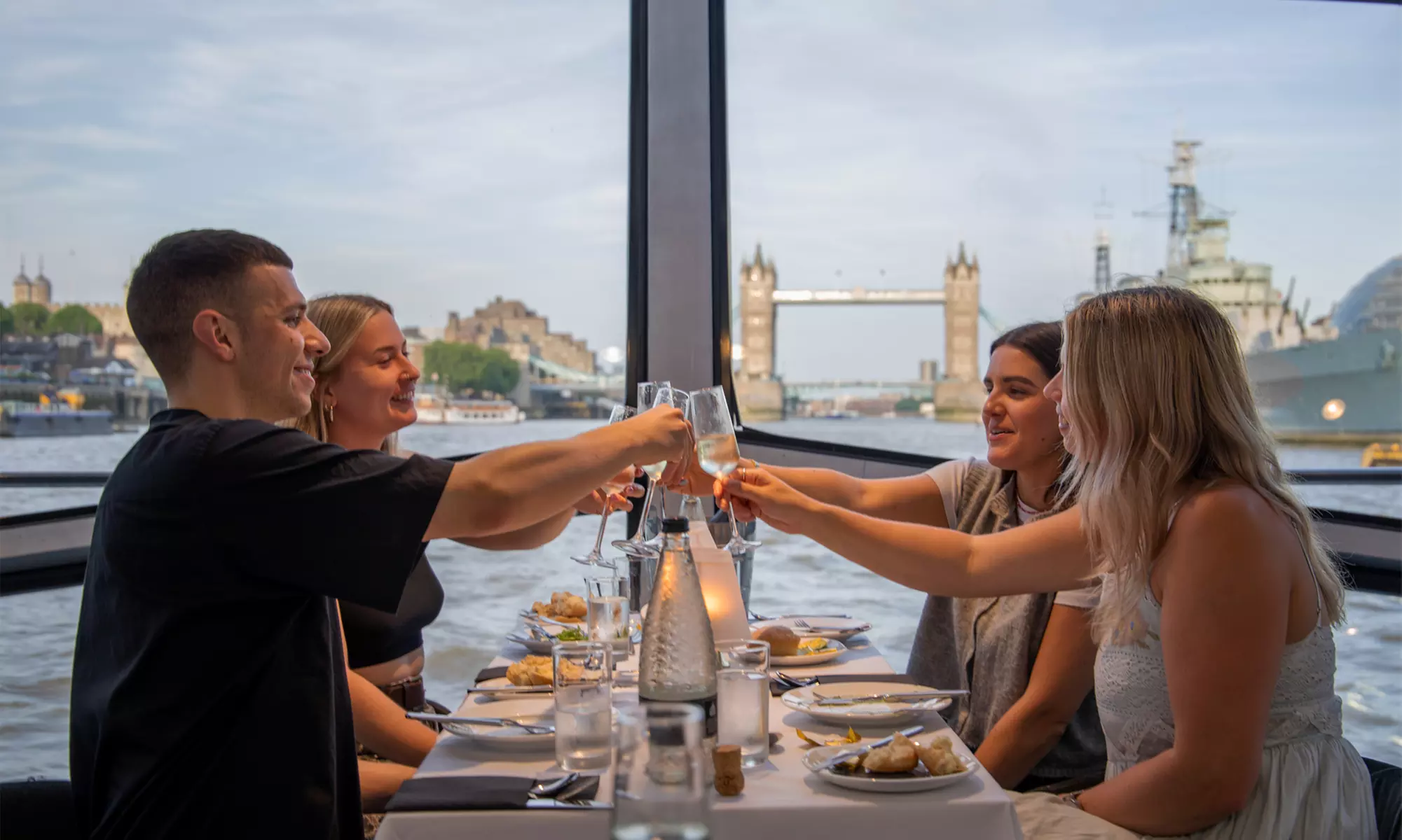 London River Thames Dinner Cruise: 3-Course Meal, Live Entertainment, and Iconic City Views (Up To 37% Off)