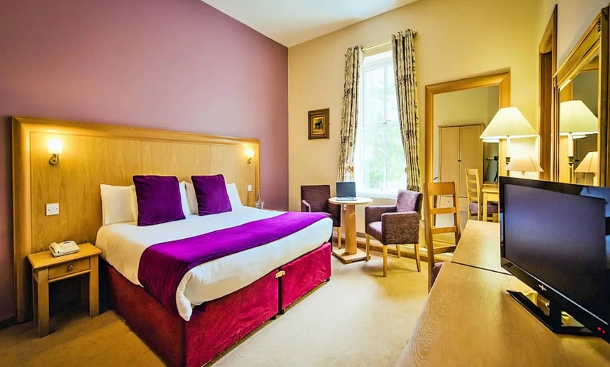 Image 20: ✈ 8-Day Ireland Vacation with Air from Great Value Vacations