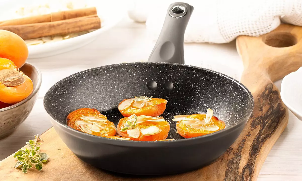 Juego de 3 sartenes con revestimiento de mármol, de RoyaltyLine