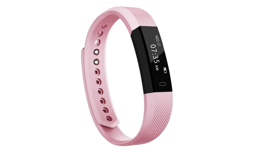 Image 7: SmartFit Slim Activity Tracker And Monitor With FREE Extra Band