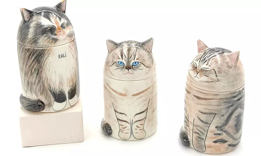 Celebrate your pet with a Custom Ceramic Urn made with love!