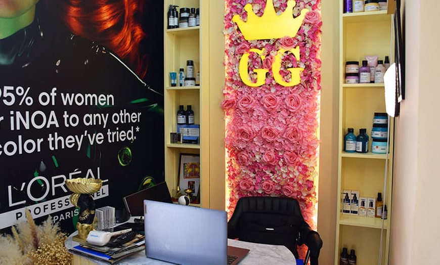 Image 6: Dr Renauld Facial, Shehnaz Facial, GG Signature Facial and More