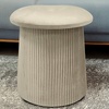Image 21: Pouf im Pilz-Design mit integriertem Stauraum