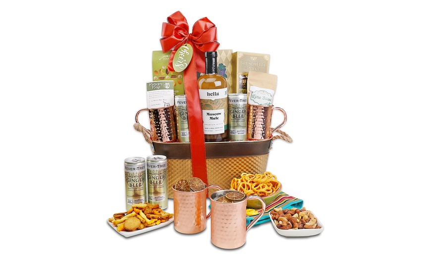 Image 4: Premium Cocktail Gift Sets: Choose Moscow Mule, Bloody Mary, or Espresso Martini