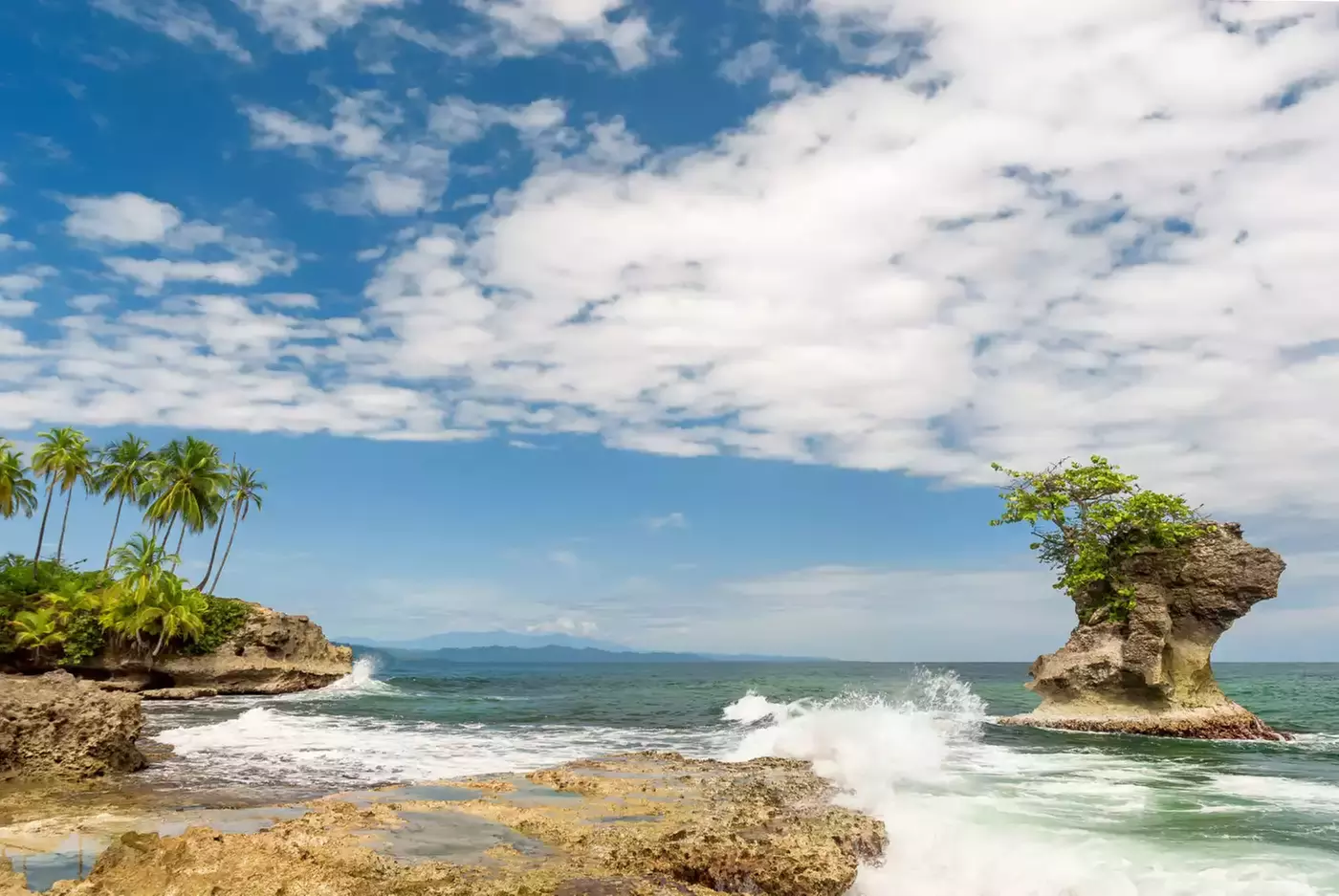 ✈ 8-Day Tour of Costa Rica with Air from Great Value Vacations