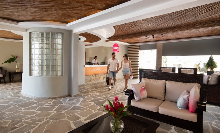 Image 17: ✈4-Night All-Incl Dominican Republic Vacation w/Air from Travel By Jen