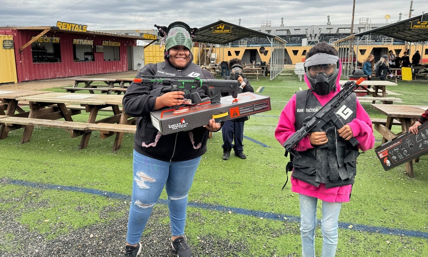 Image 9: Outdoor Paintball & Airsoft Adventure in Texas


