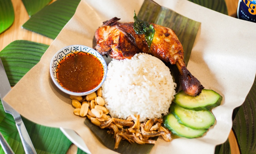 Image 1: Malaysian Meal with Wine for Two