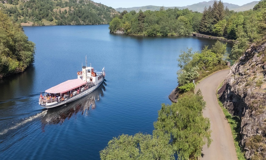 Image 7: 2-Hour Boat Cruise for 1 Child/Adult or Family of 4 w/ Supper Included