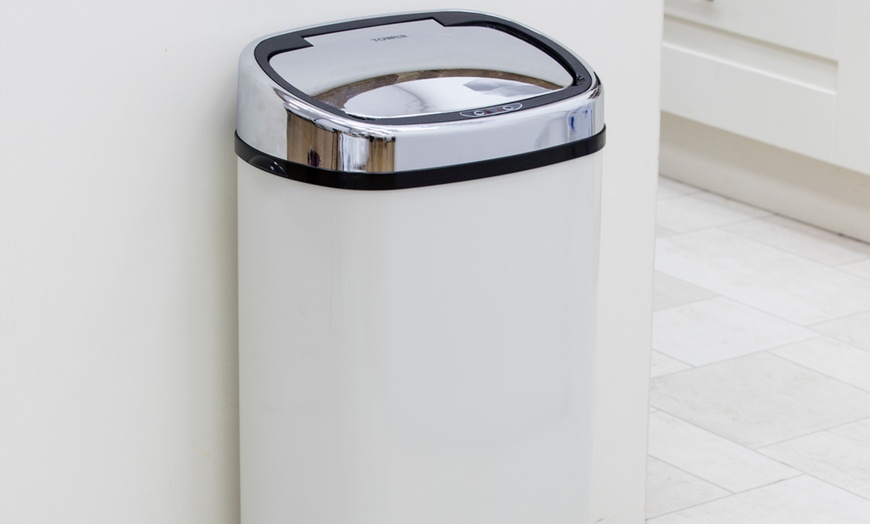 Image 26: Tower 58-Litre Sensor Bin