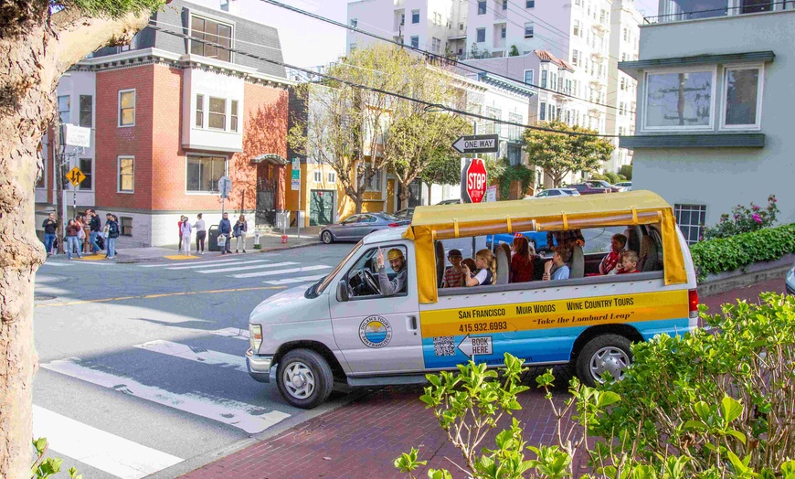 Image 4: Lombard Leap Open Air City Ride San Francisco 