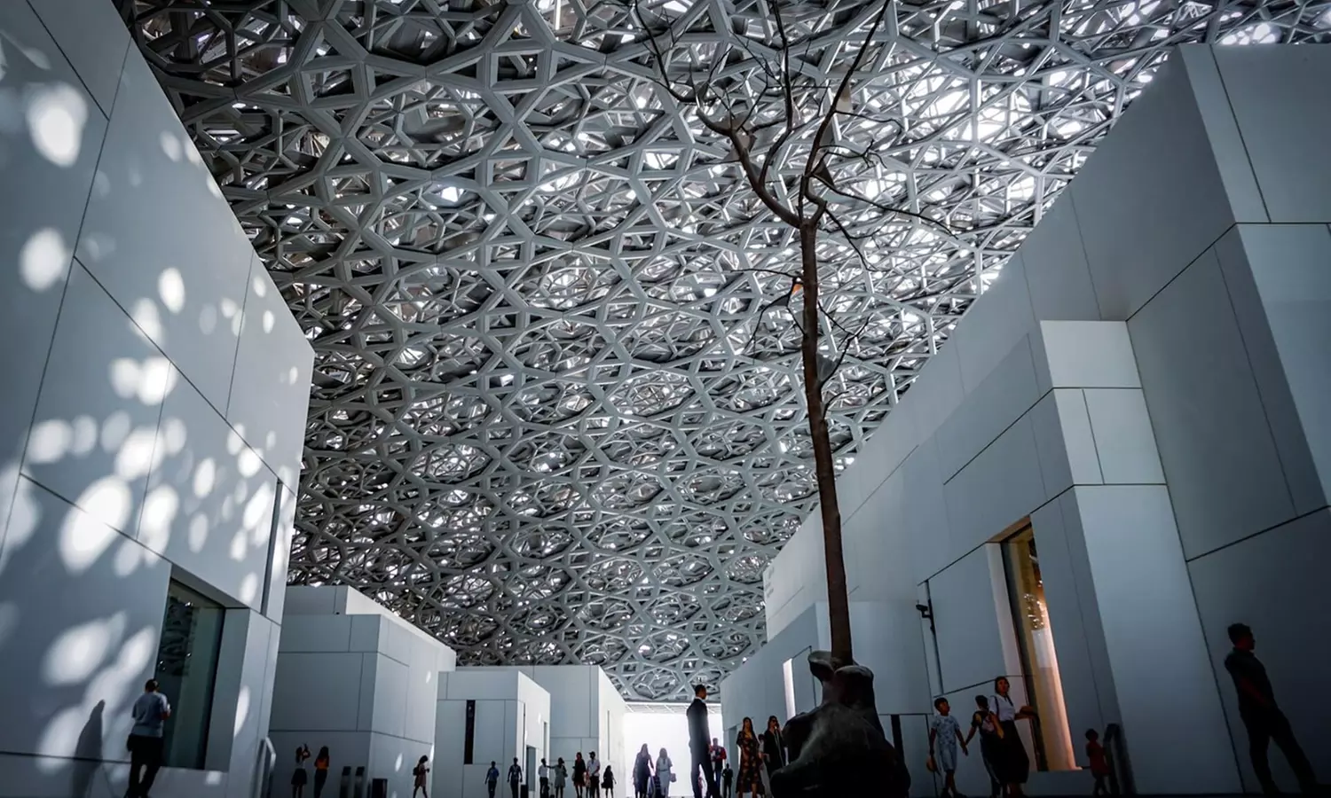 Discover Abu Dhabi With A City Tour For One to Four People