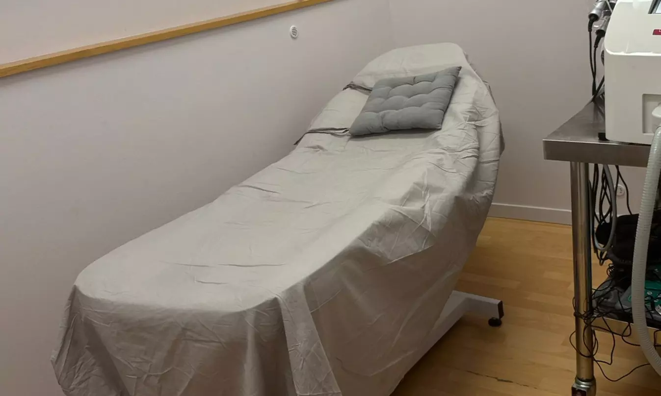 Bono de depilación láser de diodo en zona a elegir: hasta 7 sesiones