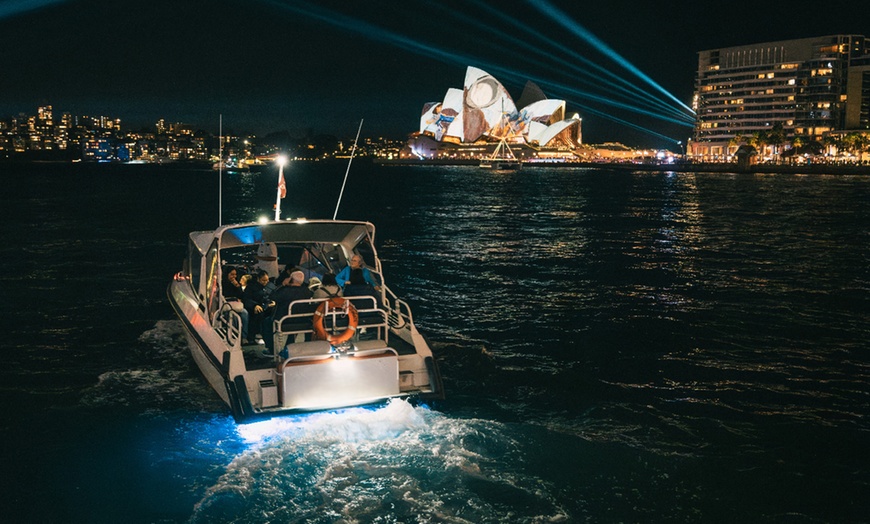 Image 7: Enjoy a 360º Vivid Private Charter for Up to 20 People