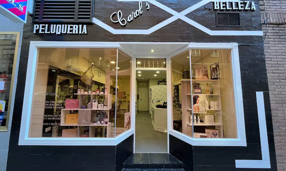 Peluquería con hidratación, peinado y opción a corte, color y más