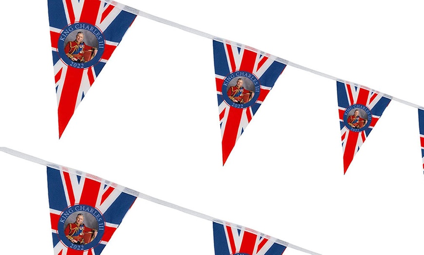 Image 5: One, Two or Four 10-Pack King Charles-Themed Bunting