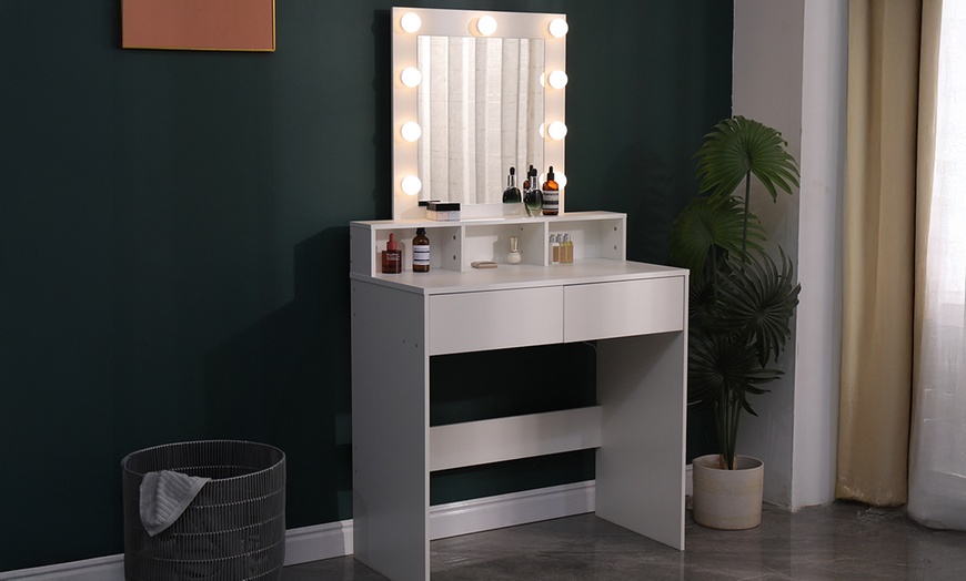 Image 1: White Hollywood Dressing Table with Lighted Mirror