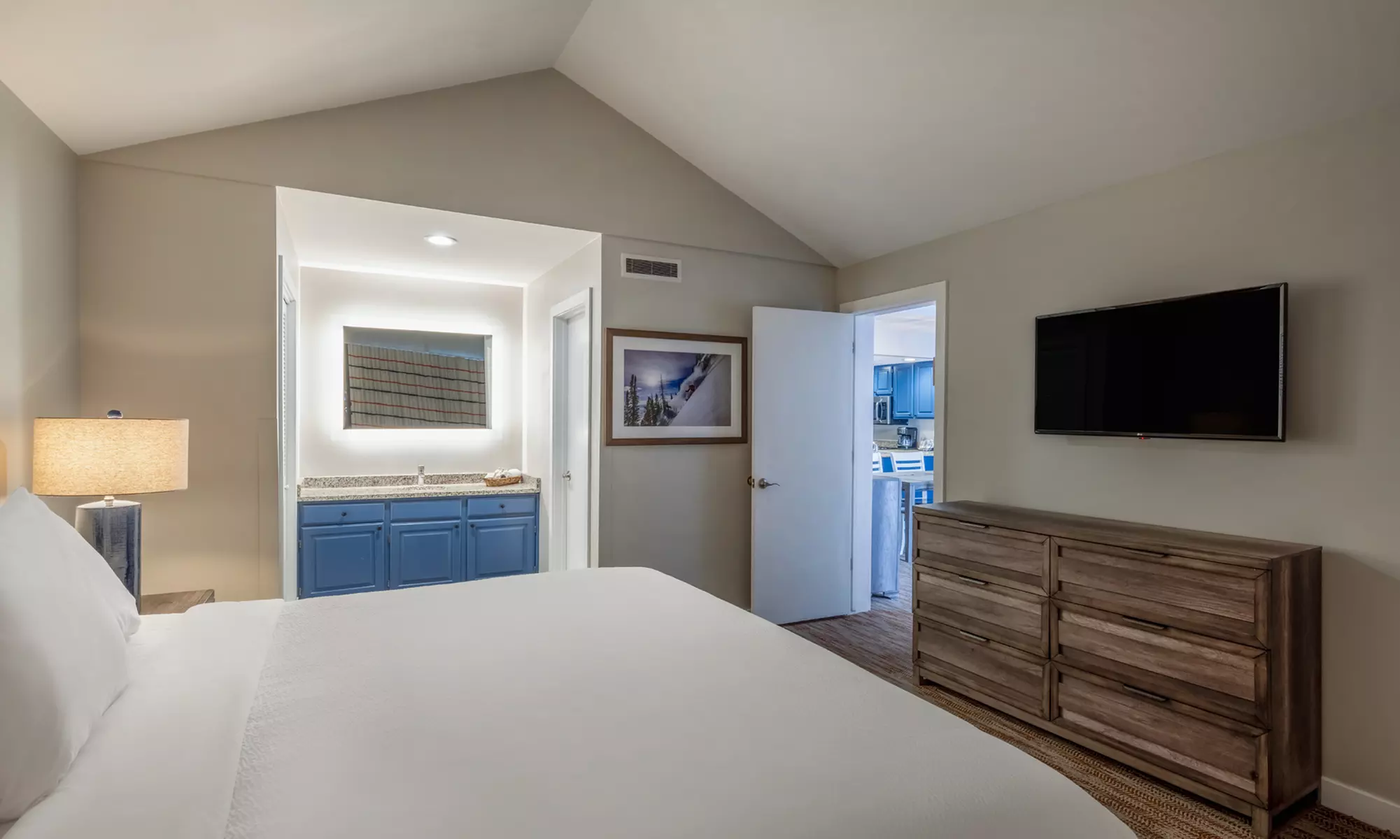 Charming Stay at Park Plaza Resort, Ascend Hotel Collection in, UT.