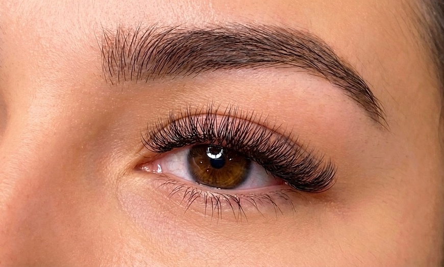 Image 9:  Get Classic Half Set Extensions 90 Pieces or Full Set Lash Extensions