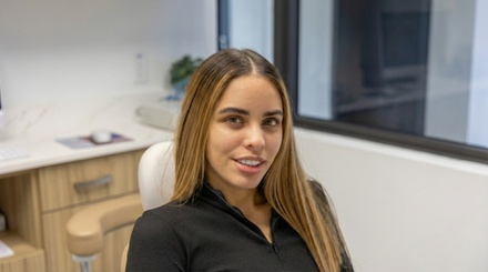 Specialized Dental Consultation with Advanced 3D X-rays - Upper Dental Hollywood