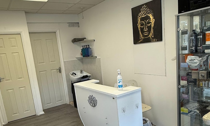 Image 5: Enjoy Manicures and Pedicures with Polish Options