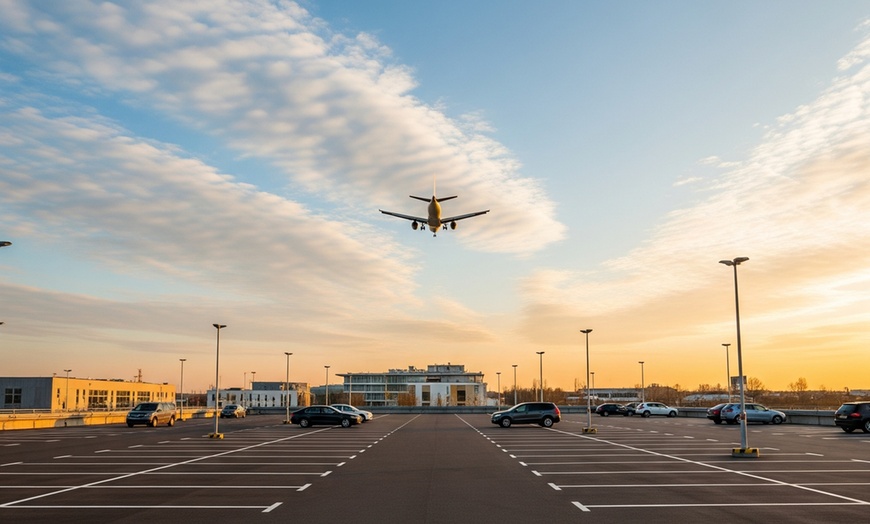 Image 2: Save Up To 40% on Airport or Port Parking 