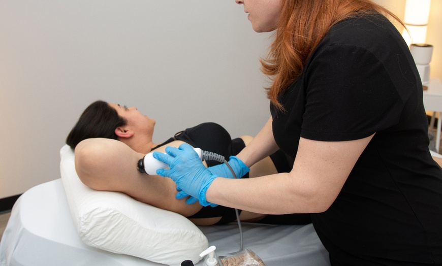 Image 1: 4 or 6 30-Minute Cavitation / 4 60-Minute Custom Ultrasonic Cavitation