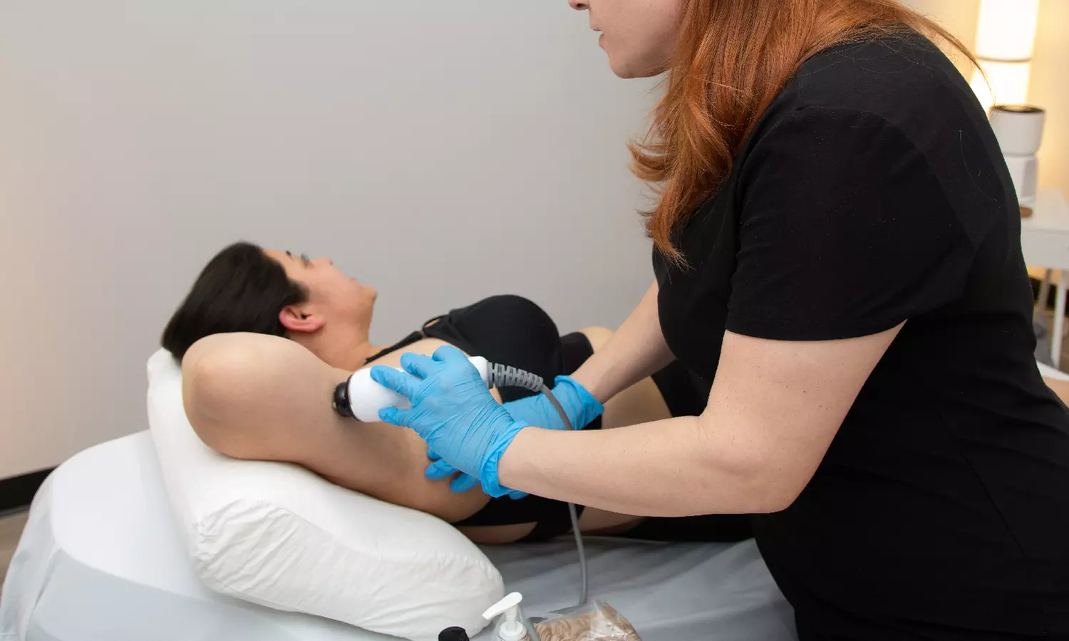 4 or 6 30-Minute Cavitation / 4 60-Minute Custom Ultrasonic Cavitation