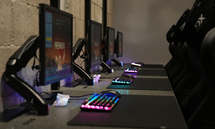Image 11: One-Hour Gaming with Comfort, Boot Camp 360, 540 or VIP Lounge Access