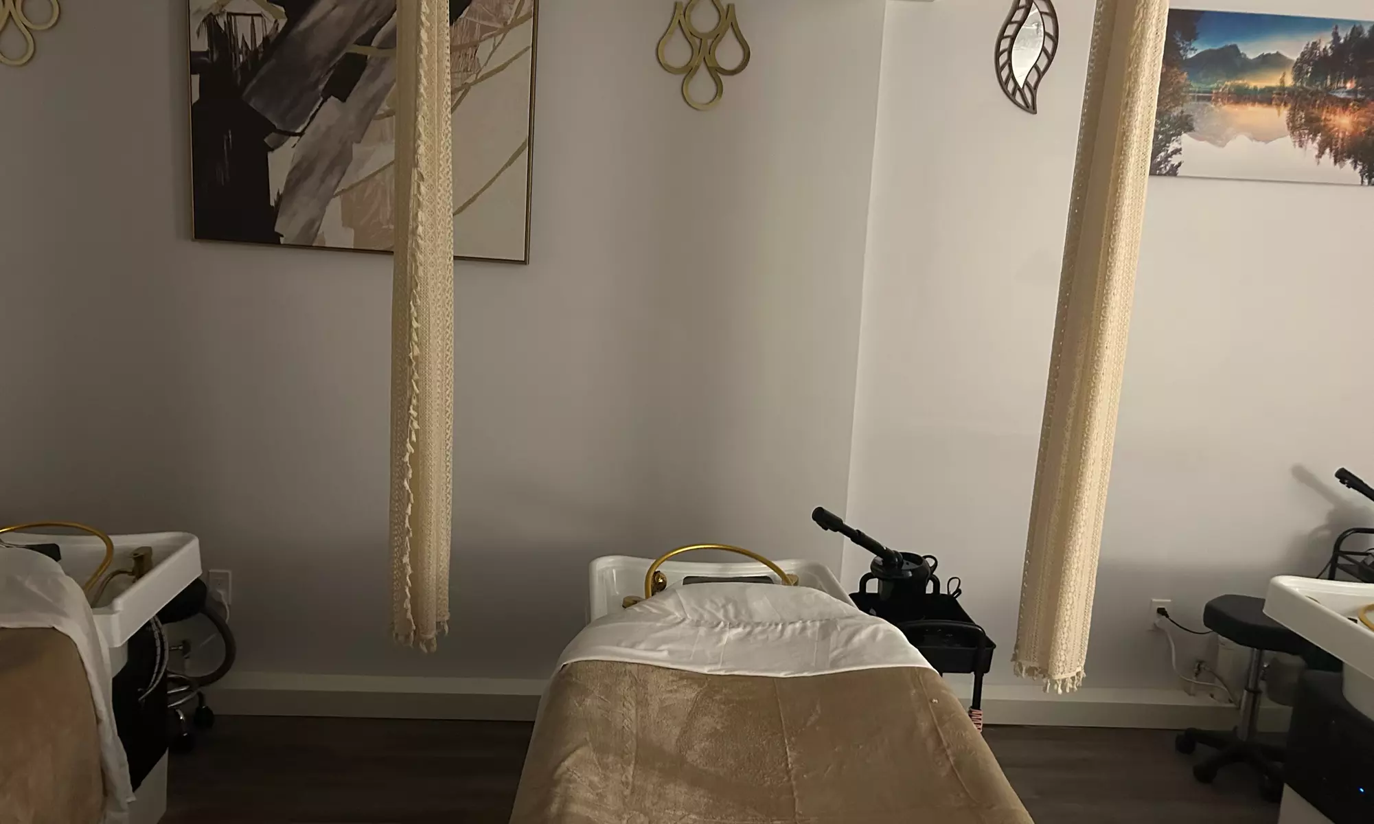 Relax with a Japanese, Rejuvenating, or Pure Bliss Head Spa Treatment