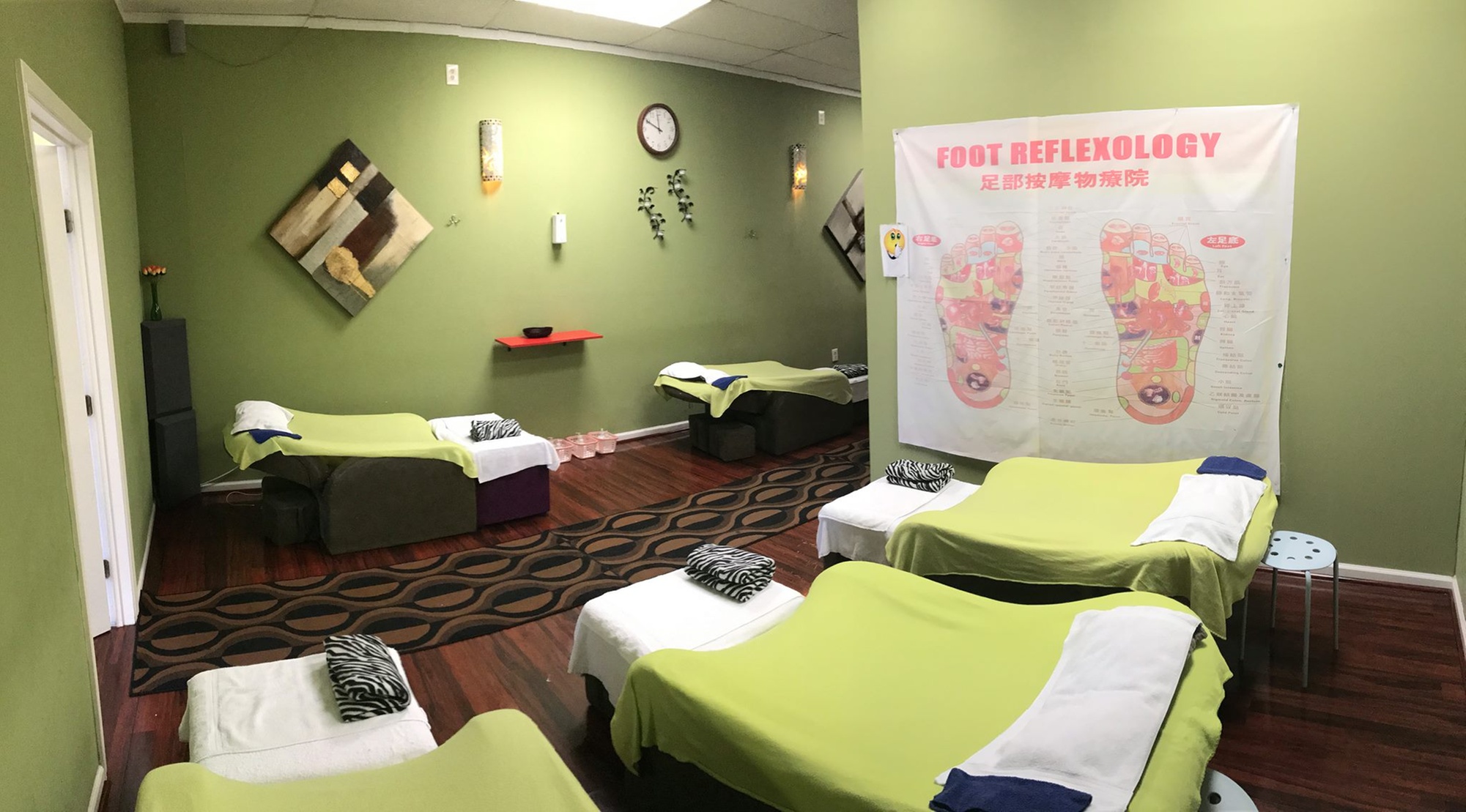 Relax with 60-Min Lower Body Reflexology Massage or Couples Massage (Up to 25% Off) - Second Medium