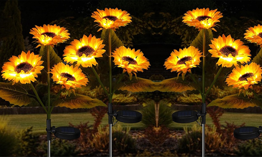 Image 1: Solar Outdoor Garden Lights Sunflower and House Decorative Light