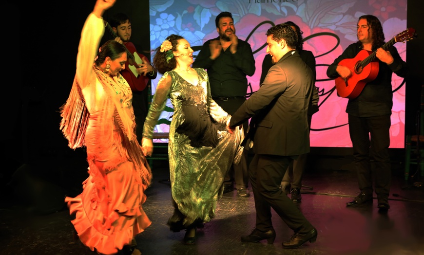 Image 9: 1 o 2 entradas para niño, adulto o sénior a Baraka Flamenco Show