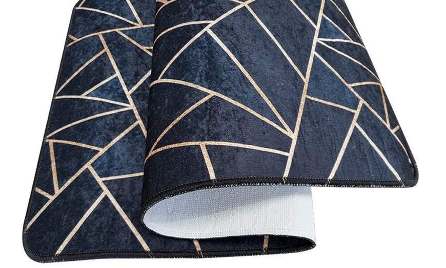 Image 3: Black & Gold Graphic Rug