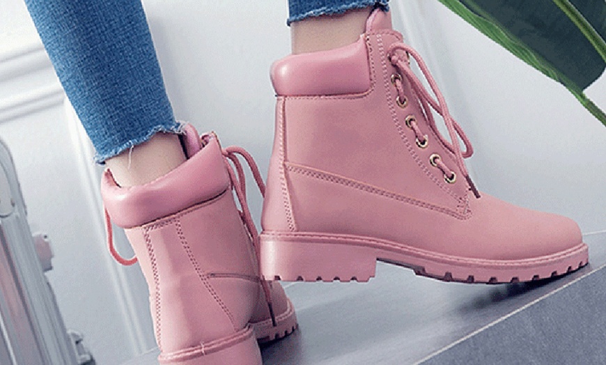 Image 6: Botas de invierno para mujer