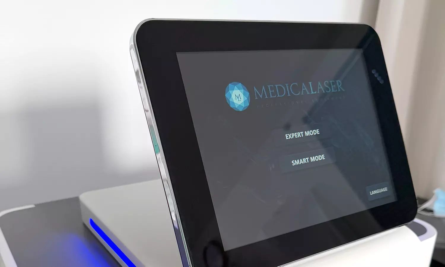 3 séances d’épilation laser pour une peau douce sur petite, moyenne ou grande zone (jusqu'à 56% de remise) - Second Medium