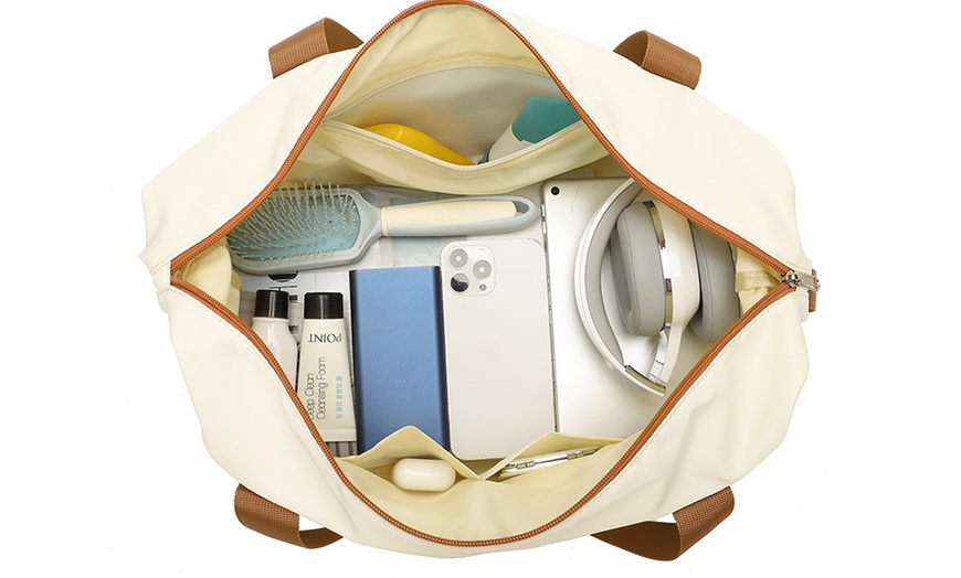 Image 15: Reisset, bestaande uit handbagagekoffer, weekendtas en toilettas