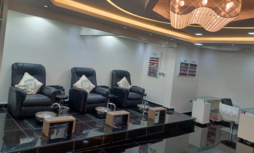 Image 4: Revamp Your Look with Classic/ Gellish Manicure and Pedicure Options