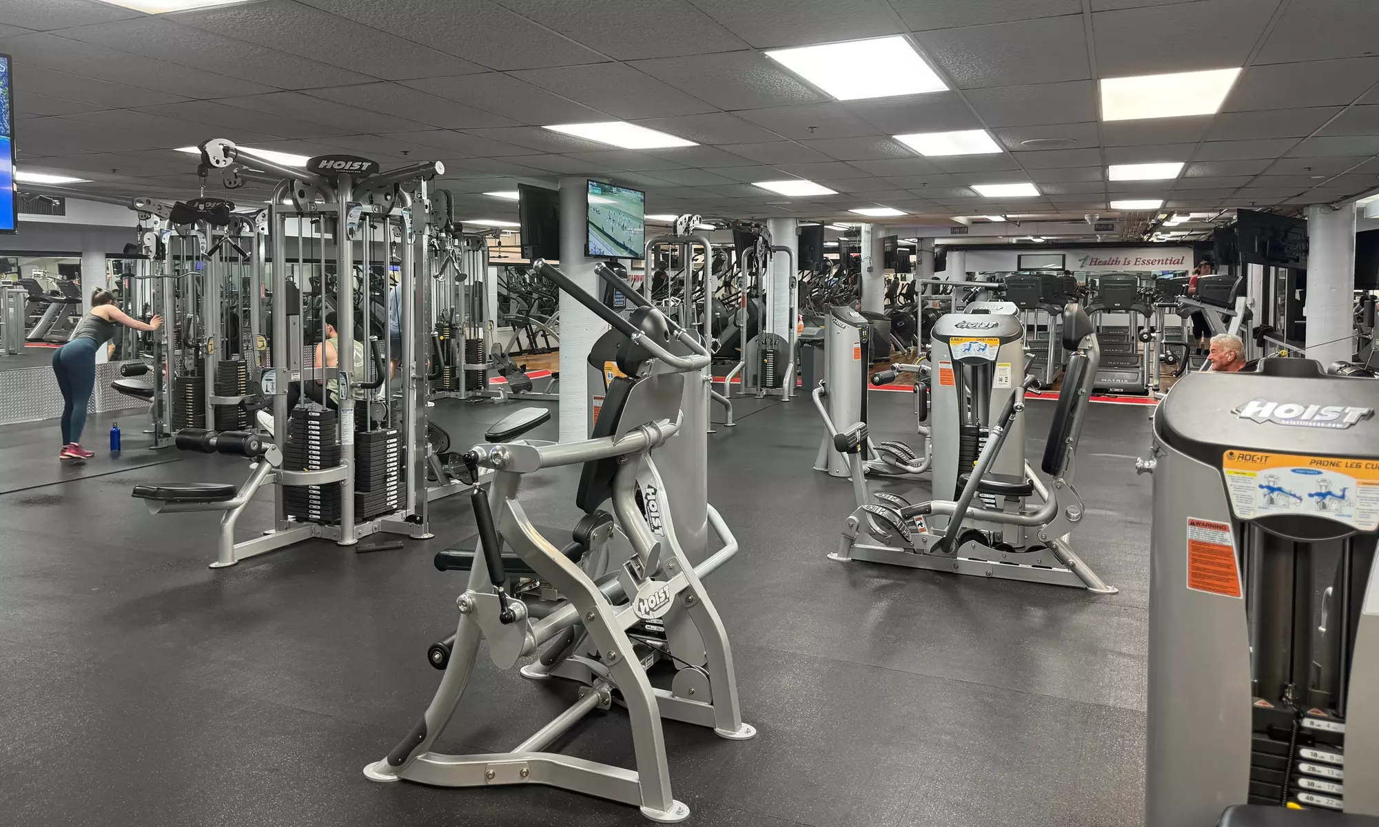 Transform Your Fitness Journey: Unlimited Gym Access for You & a Friend - Free Weights, Functional Training, Tanning